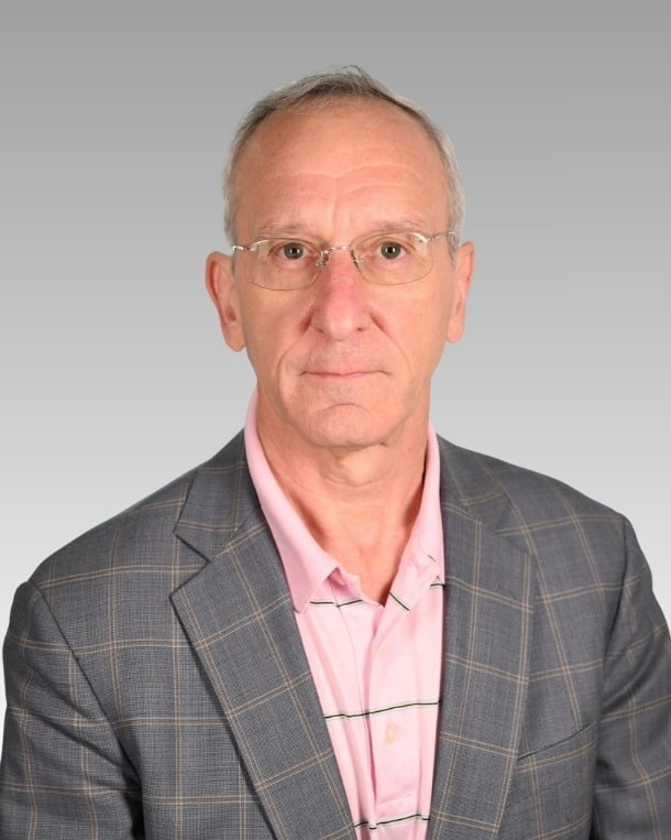 Jonathan Lewis